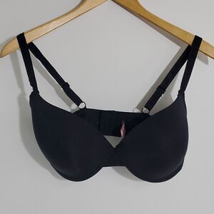 Juicy Couture Black Underwire T-shirt Bra Size 36D
